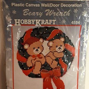 VINTAGE  Hobby Craft  Beary wreath Crosstitch Pattern Set